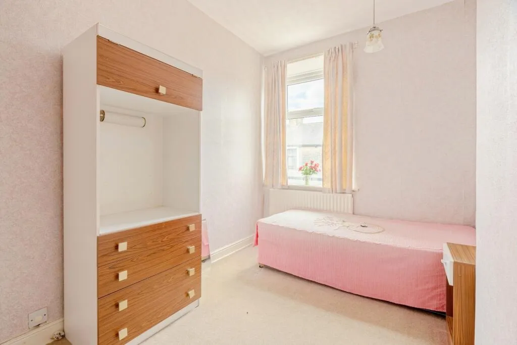 3 bed Terraced