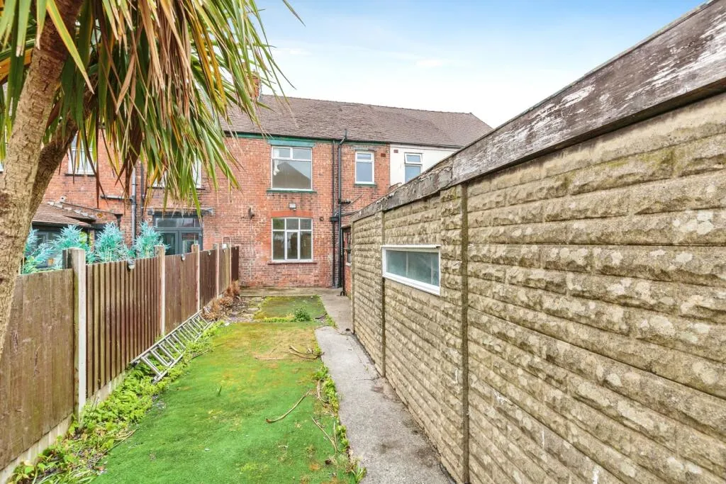 3 bed Terraced