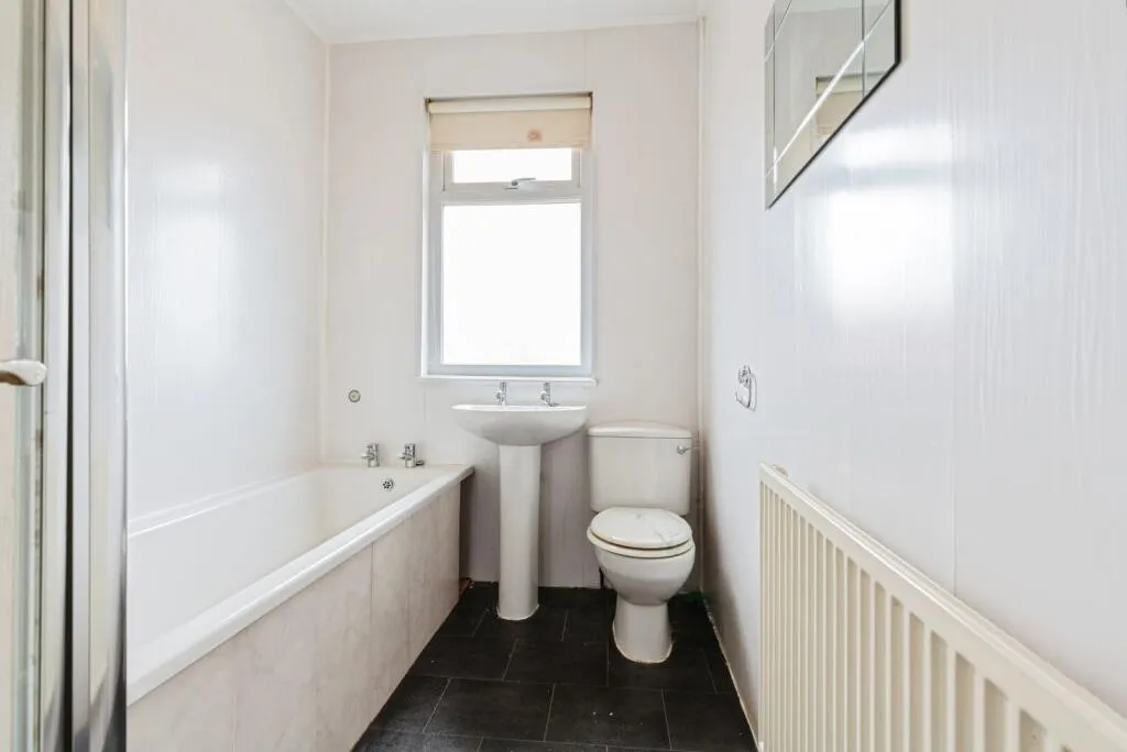 3 bed Terraced