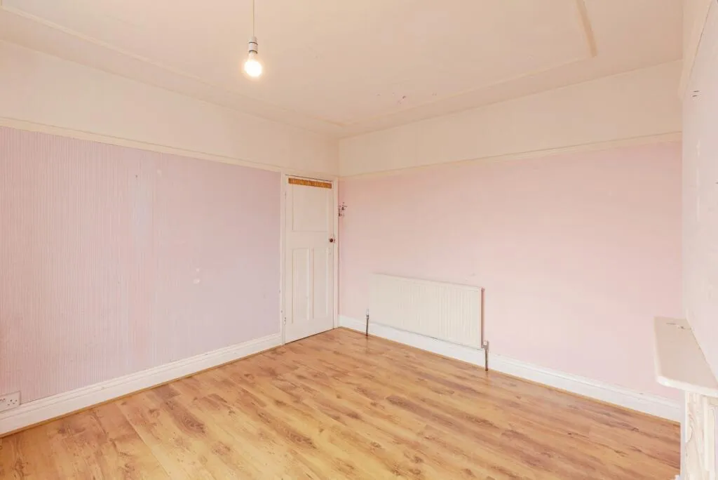 3 bed Terraced