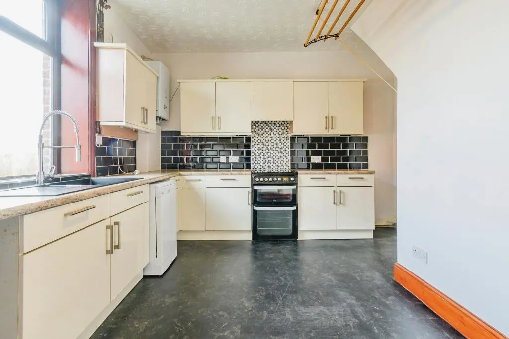 2 bed Terraced