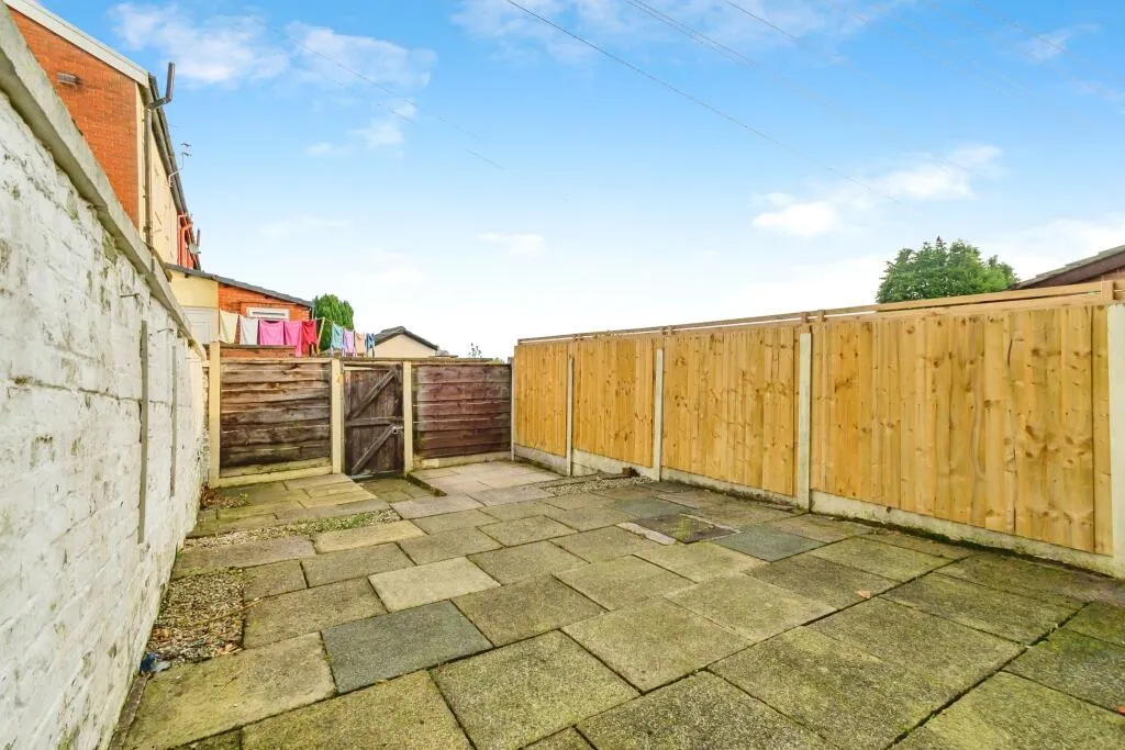 2 bed Terraced