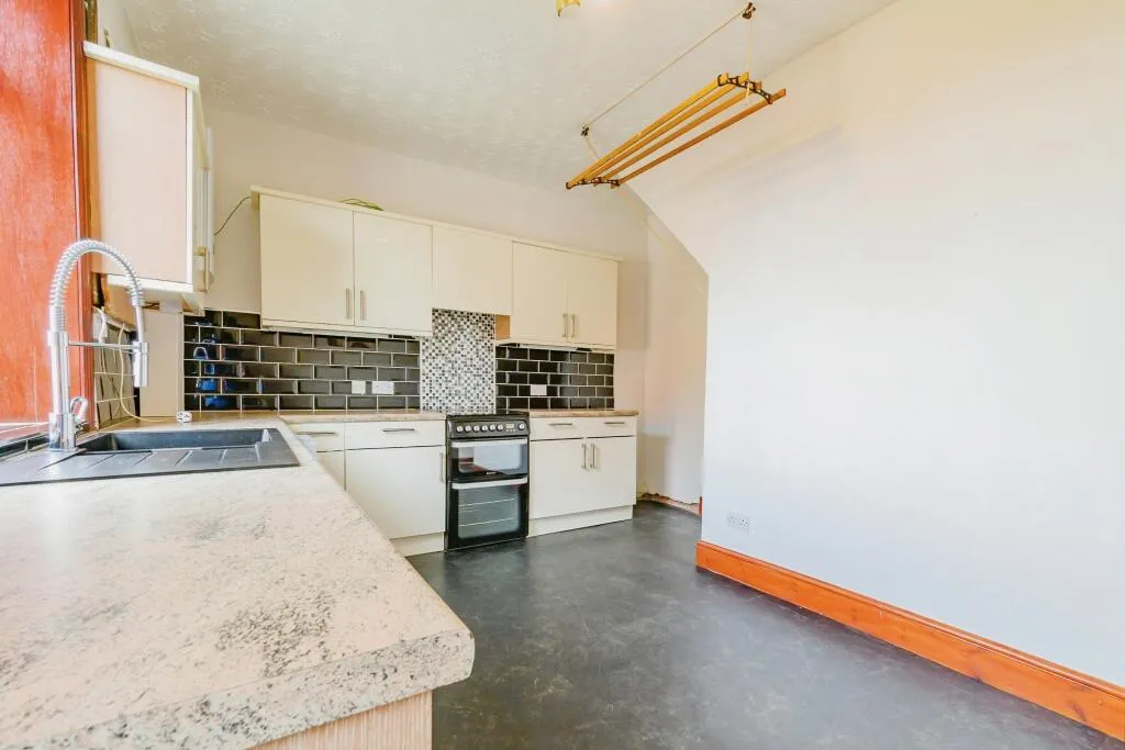 2 bed Terraced