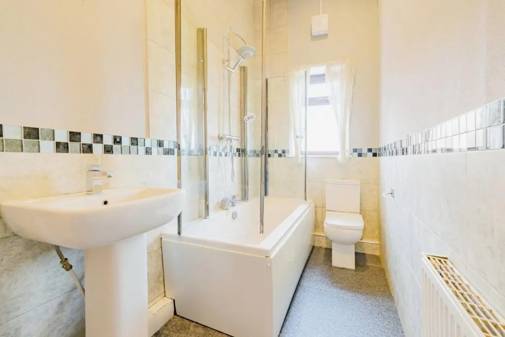 2 bed Terraced