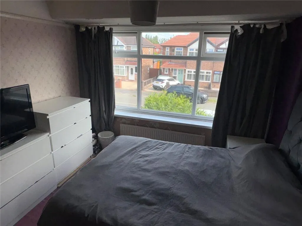 3 bed Semi-Detached