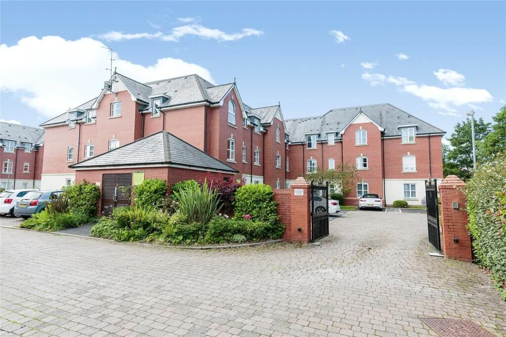 2 bed Apartment