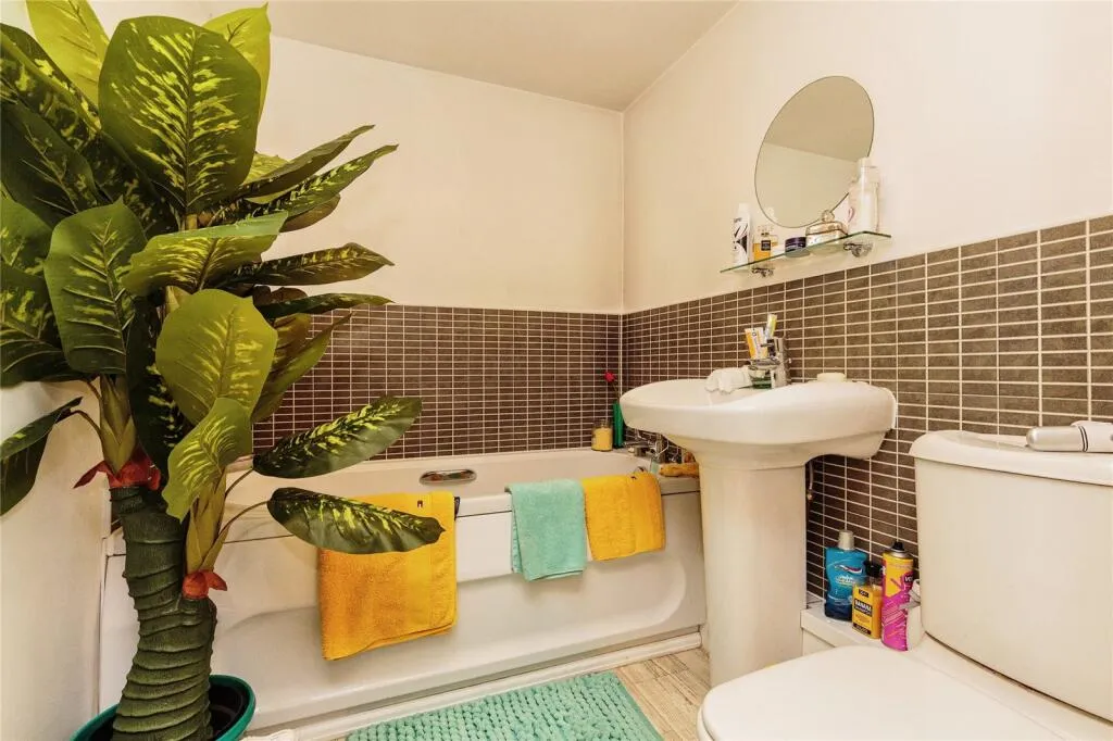 2 bed Apartment