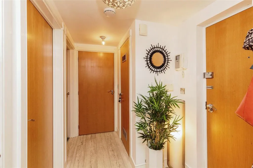 2 bed Apartment