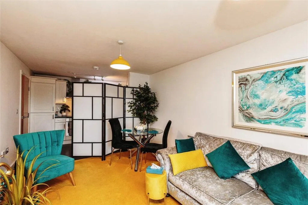2 bed Apartment