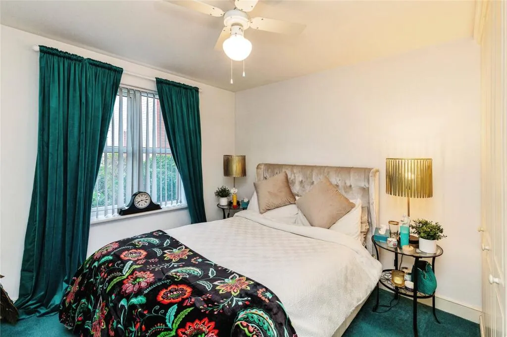 2 bed Apartment