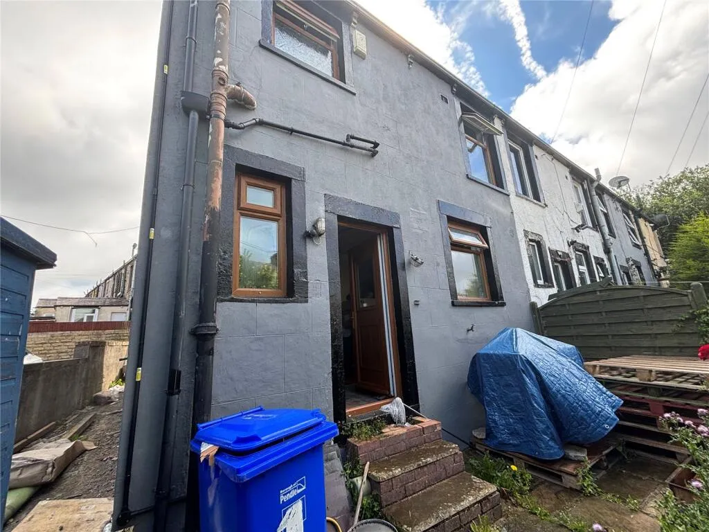 2 bed Terraced