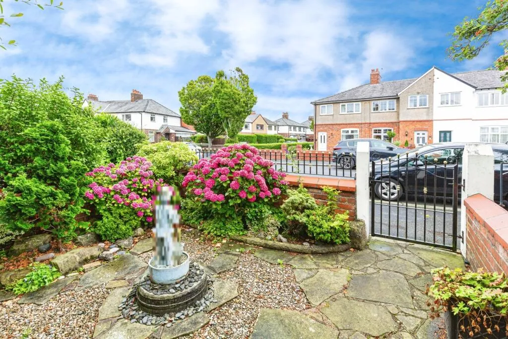 2 bed Terraced
