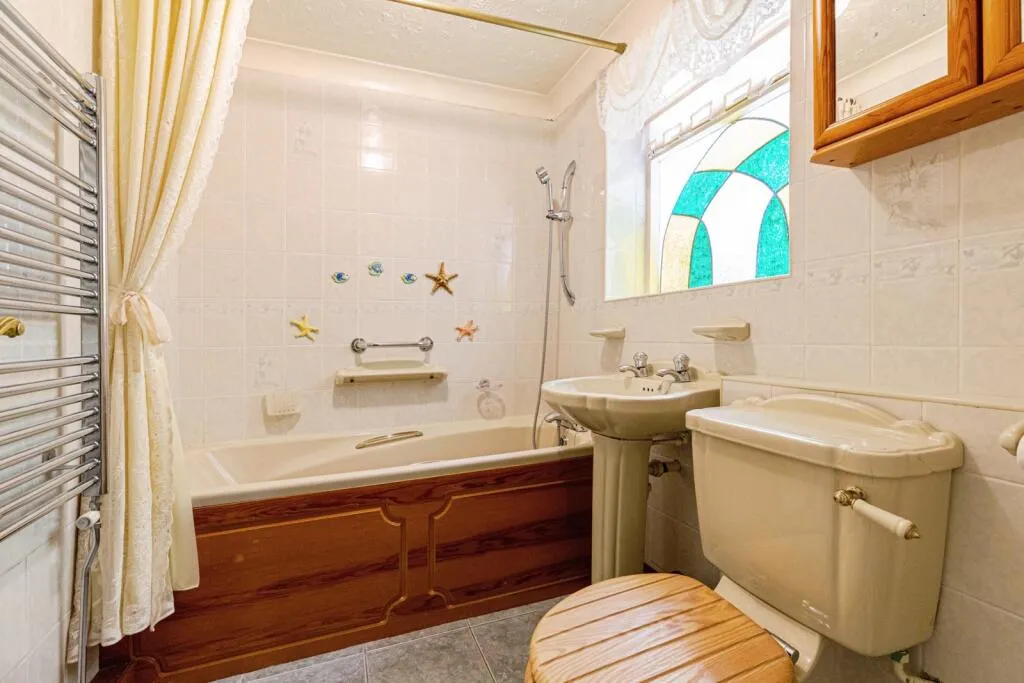 2 bed Terraced