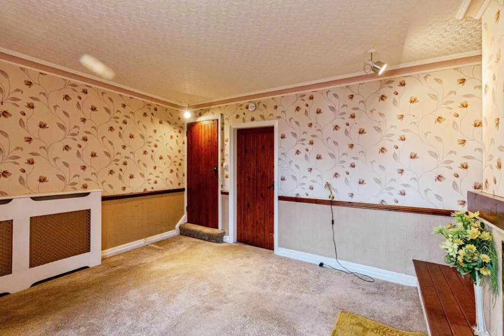 2 bed Terraced