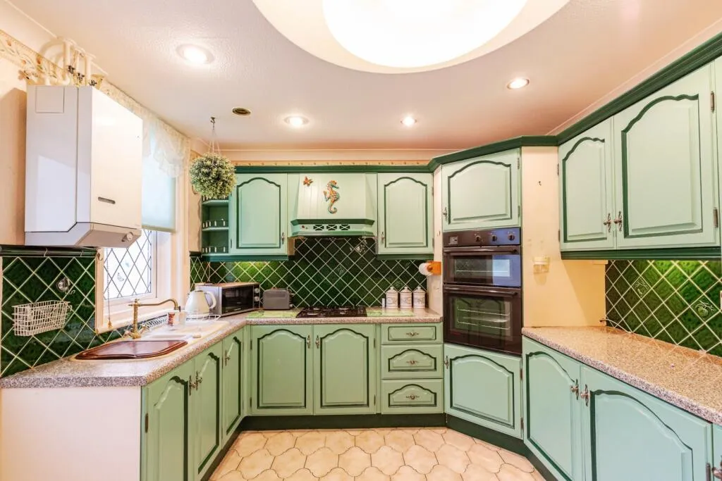 2 bed Terraced