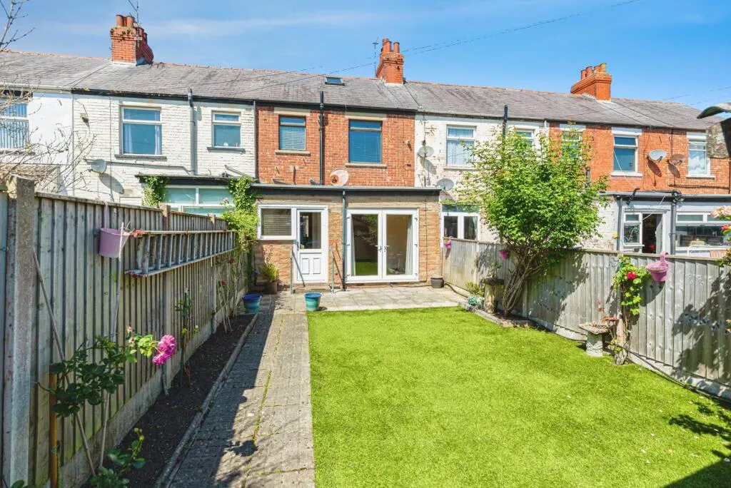 3 bed Terraced