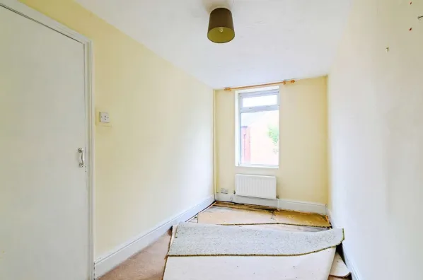 2 bed Terraced