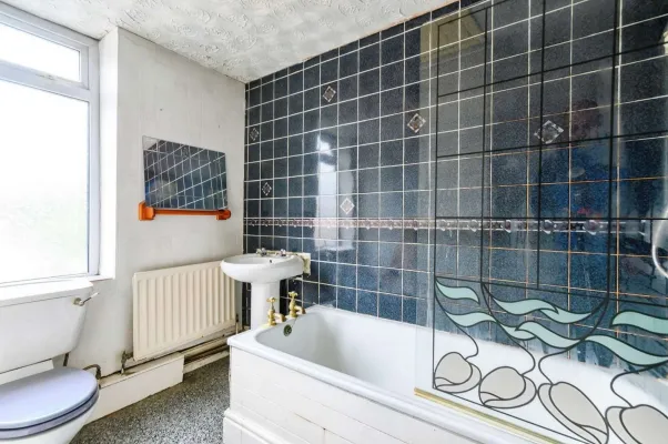 2 bed Terraced