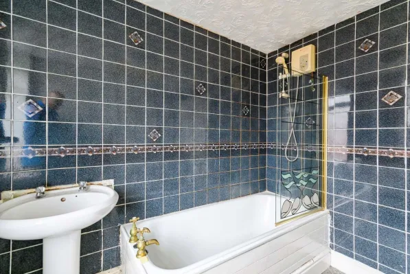 2 bed Terraced