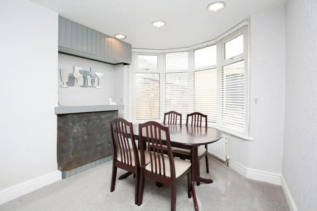 3 bed Terraced