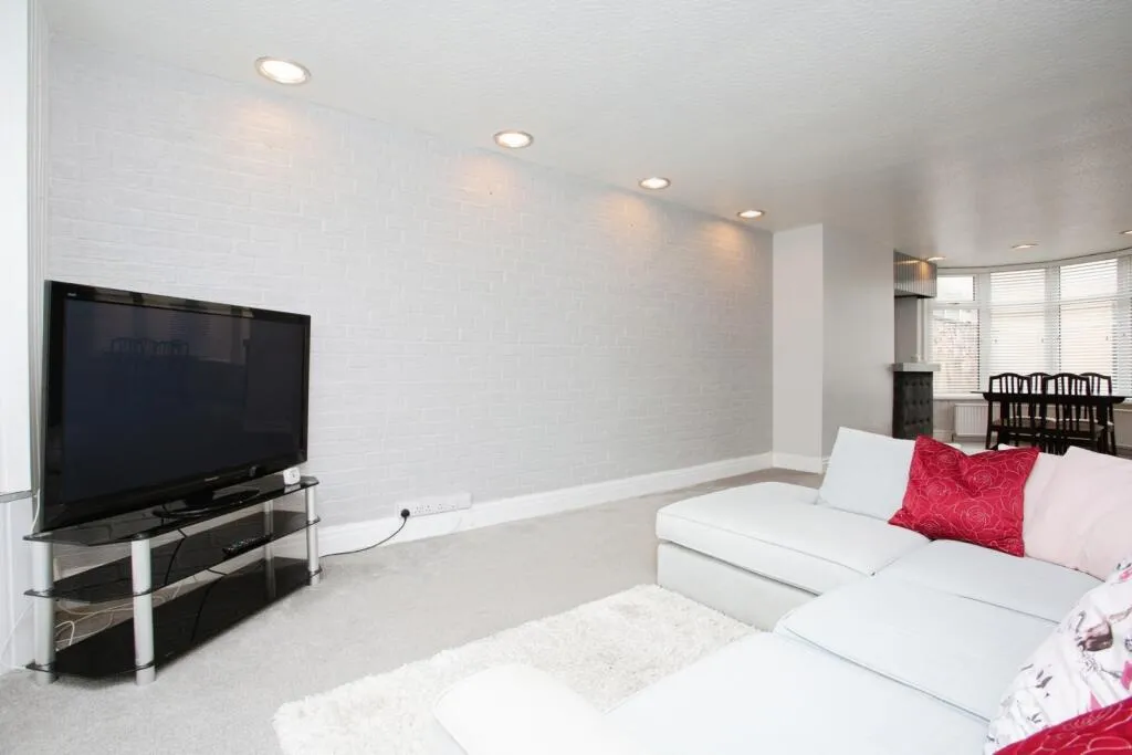 3 bed Terraced