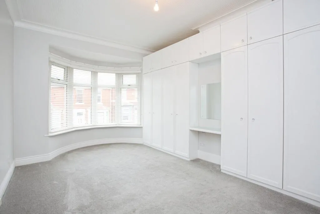 3 bed Terraced