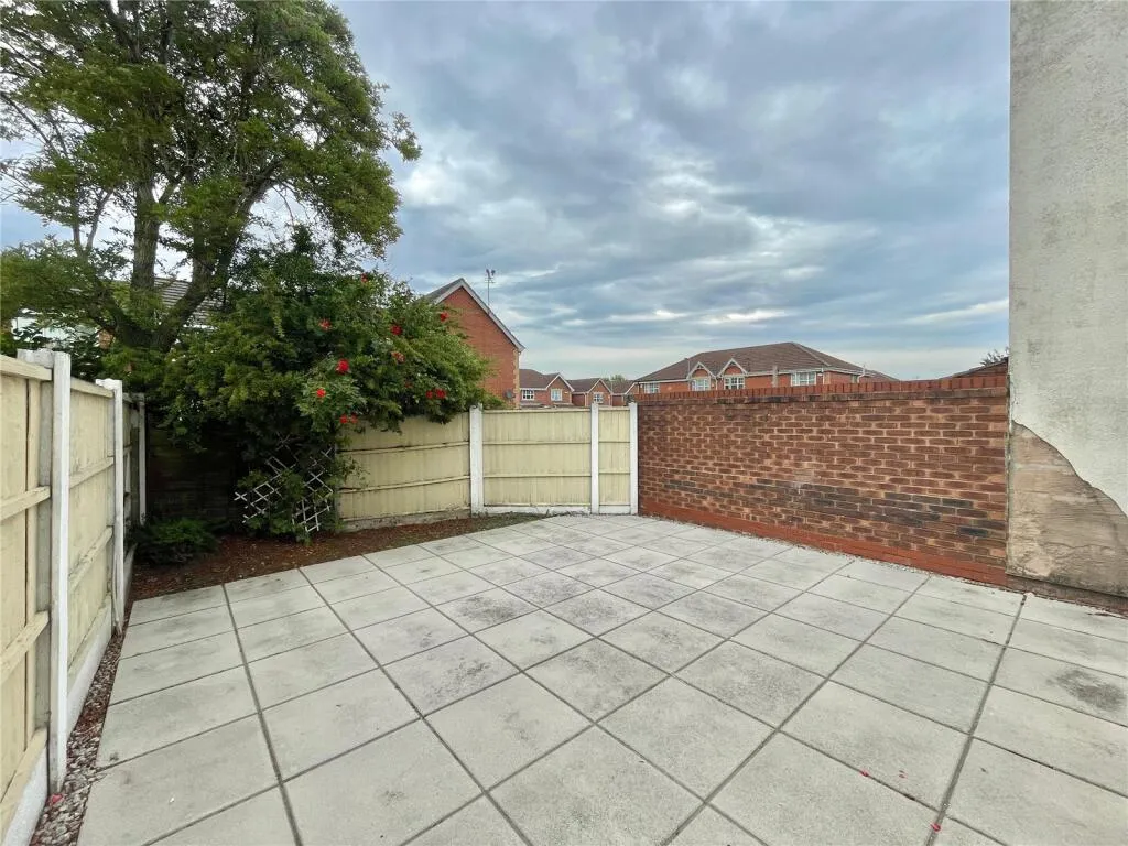 2 bed End of Terrace
