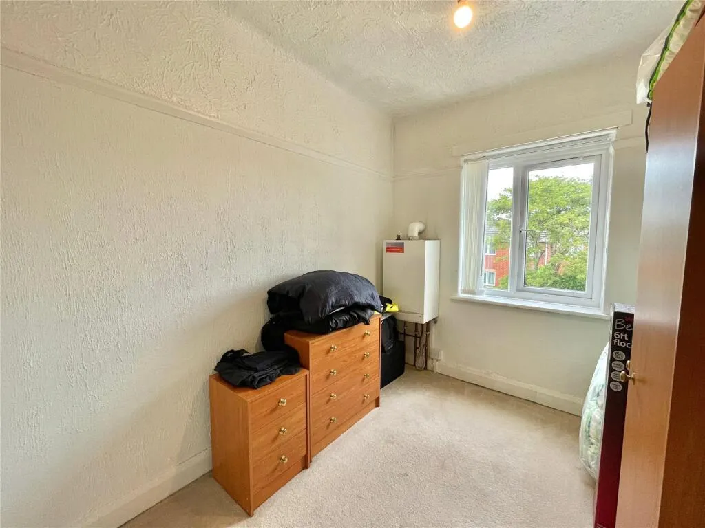 2 bed End of Terrace