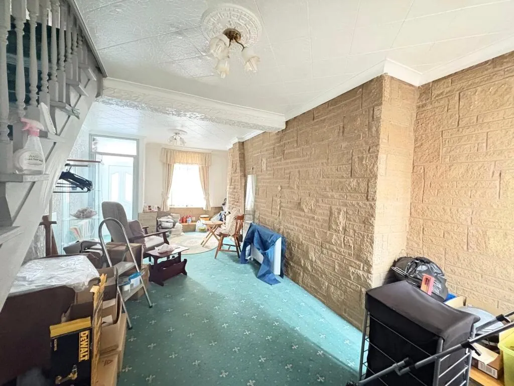 2 bed Terraced