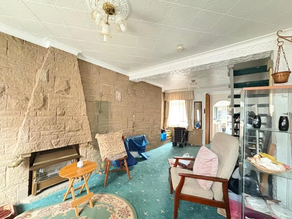 2 bed Terraced