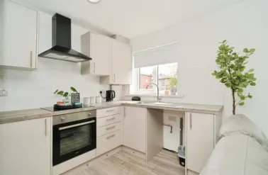 2 bed Semi-Detached