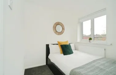 2 bed Semi-Detached