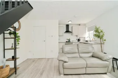2 bed Semi-Detached