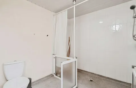 2 bed House