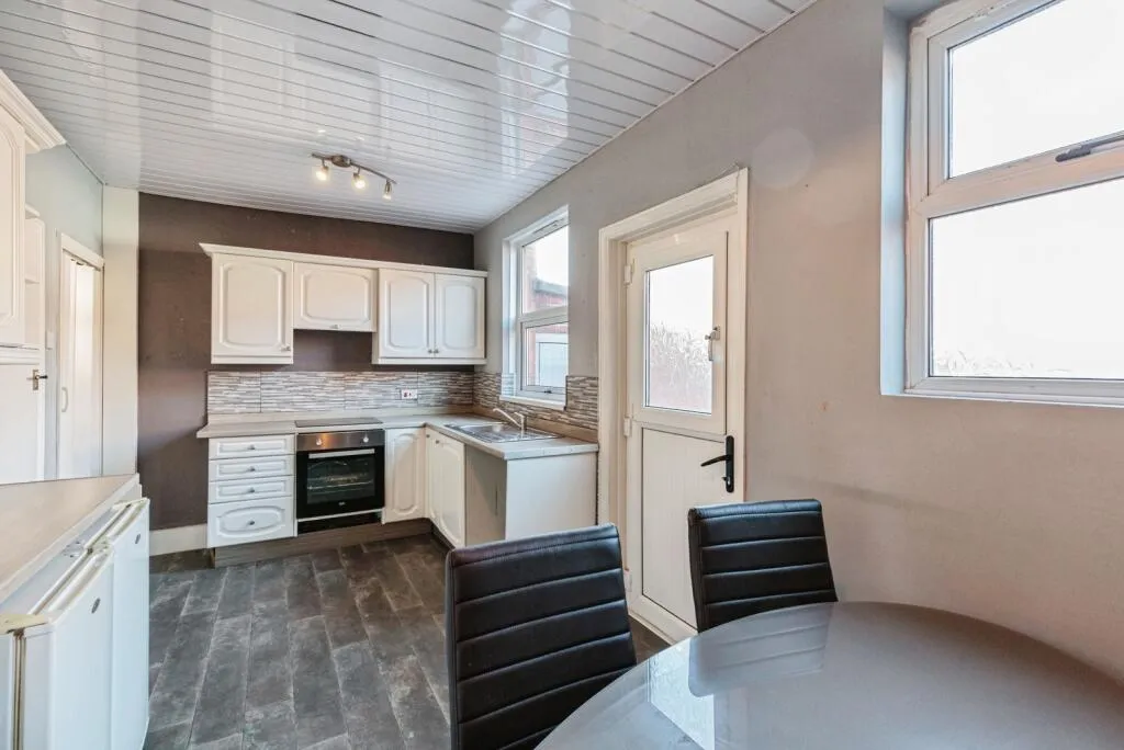 2 bed Terraced