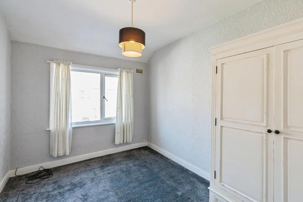 2 bed Terraced