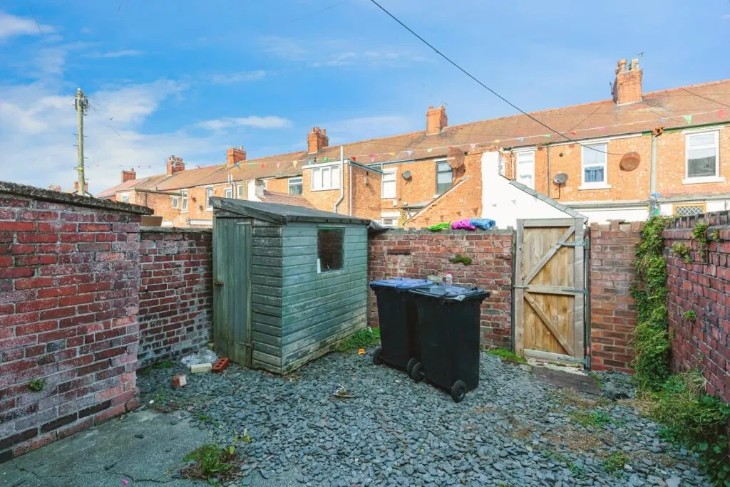 2 bed Terraced