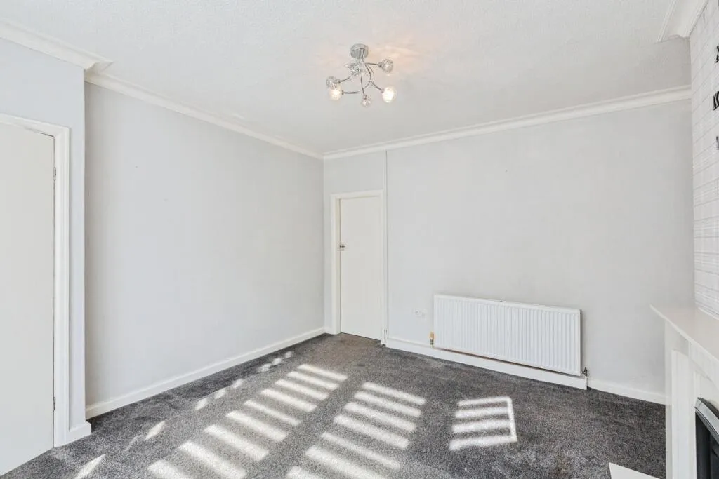 2 bed Terraced