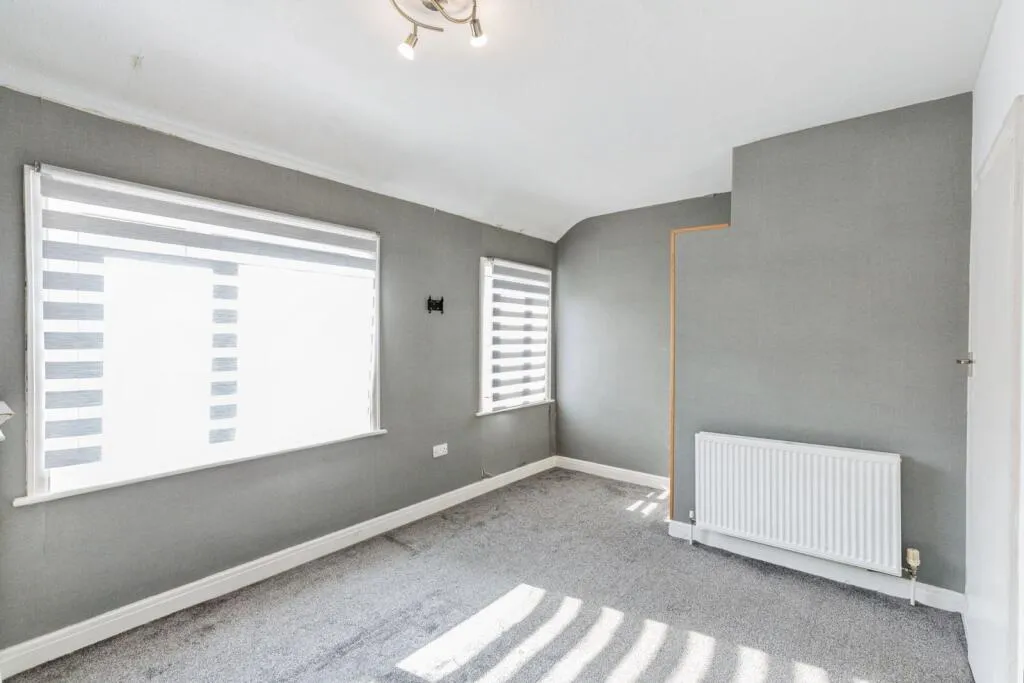 2 bed Terraced