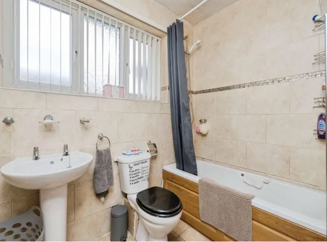 3 bed Semi-Detached