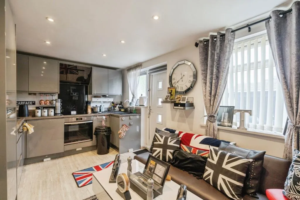3 bed Detached