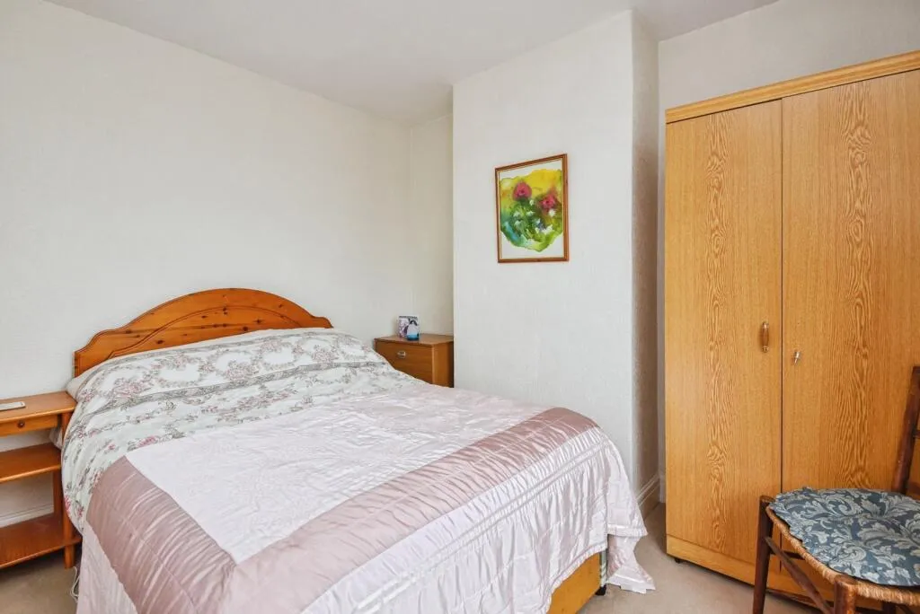 3 bed Semi-Detached