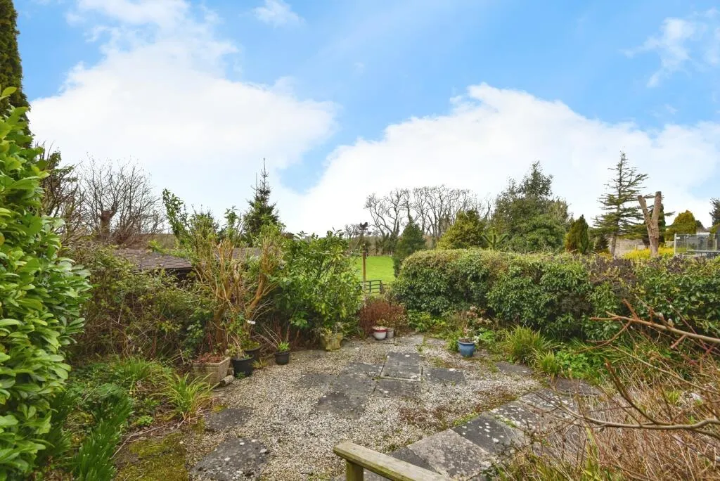 3 bed Semi-Detached