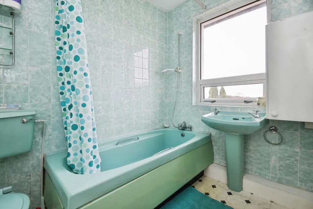 3 bed Semi-Detached