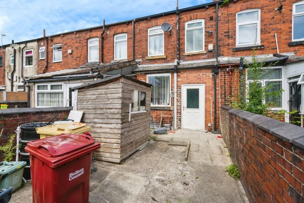 2 bed Terraced