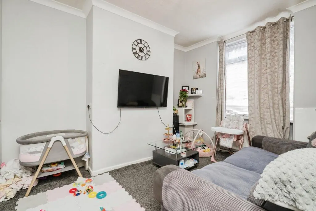 2 bed Terraced