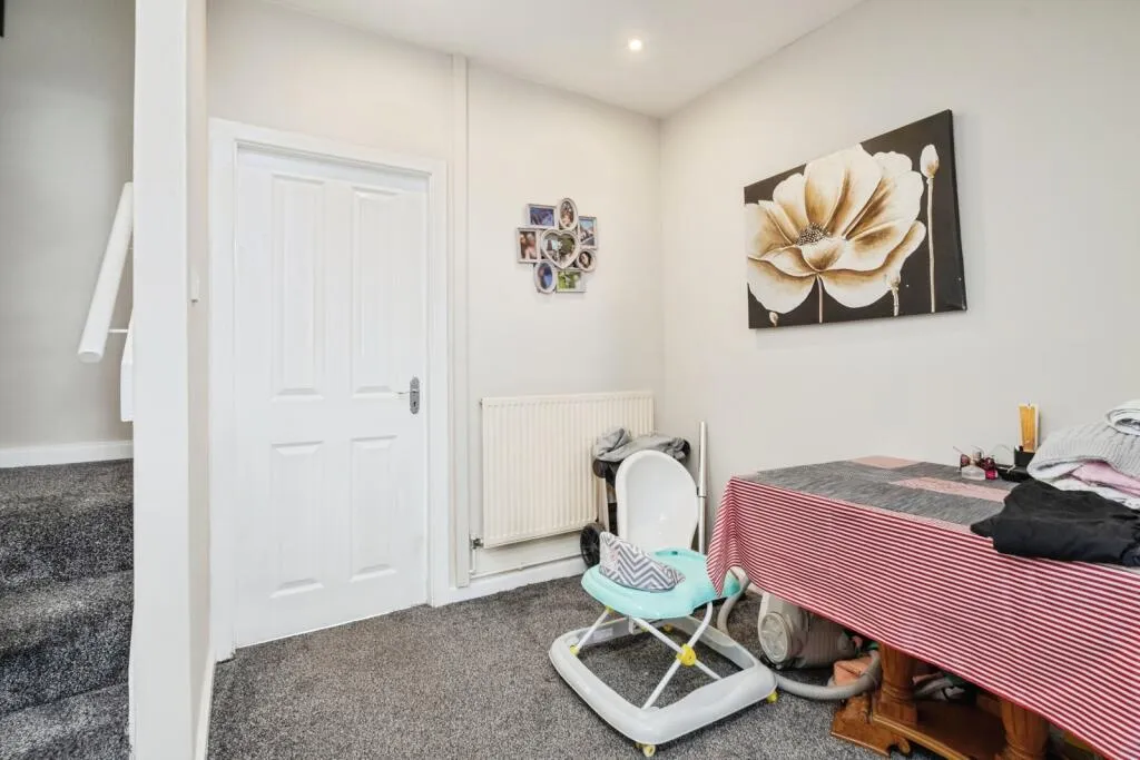 2 bed Terraced