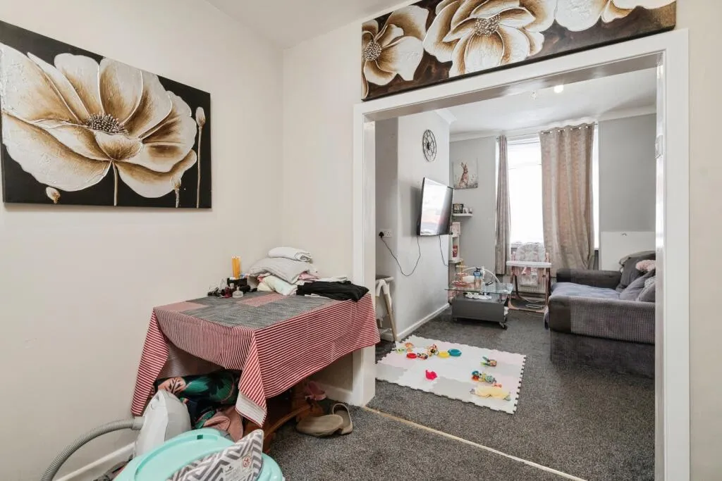 2 bed Terraced