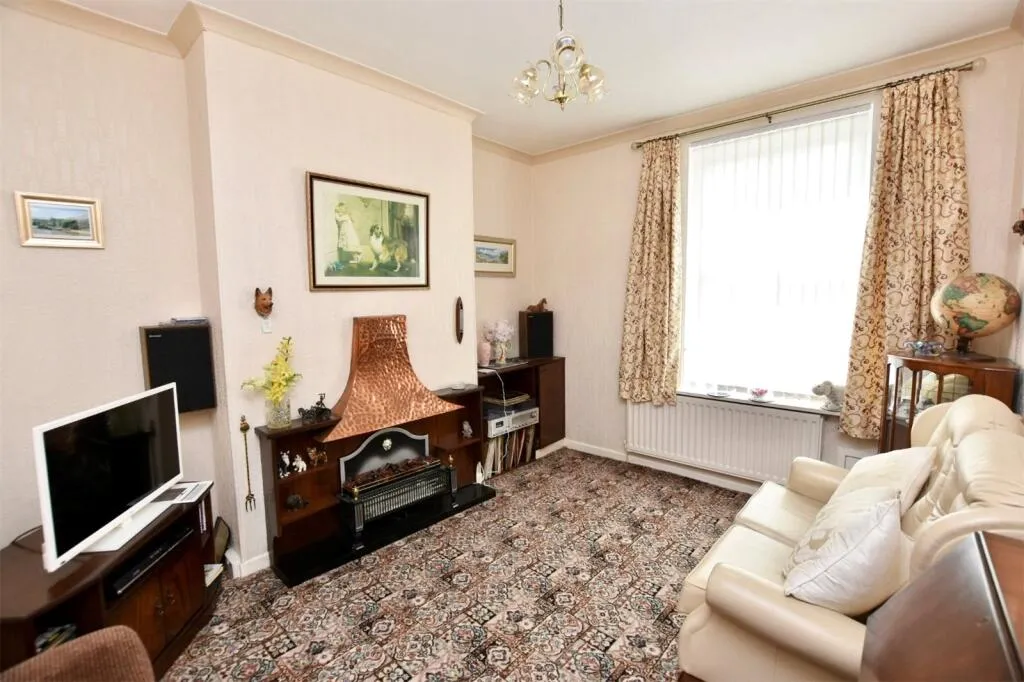 2 bed Terraced