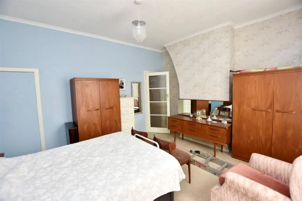 2 bed Terraced